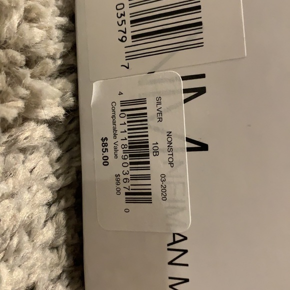 Neiman Marcus Silver Espadrille Wedge Sandals Crossover Straps - Picture 5 of 6